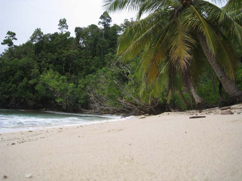 Pantai Pasir Setumpuk Pantai Pasir Setumpuk
